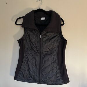 Columbia sportswear Women's Black Quilted Vest